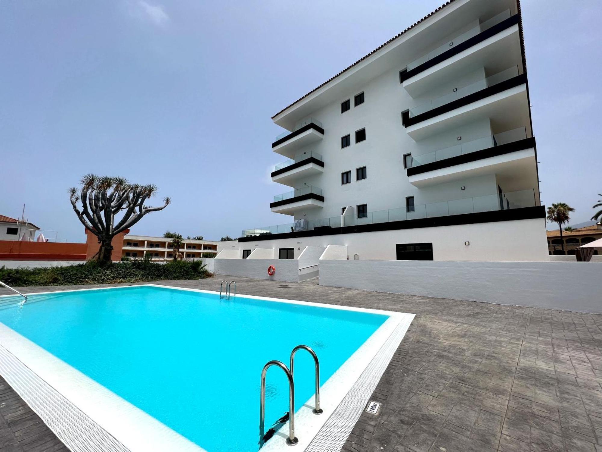 פוארטו דה לה קרוז Lujoso Apartamento Completo, Piscina, Terraza Con Vistas Al Teide מראה חיצוני תמונה