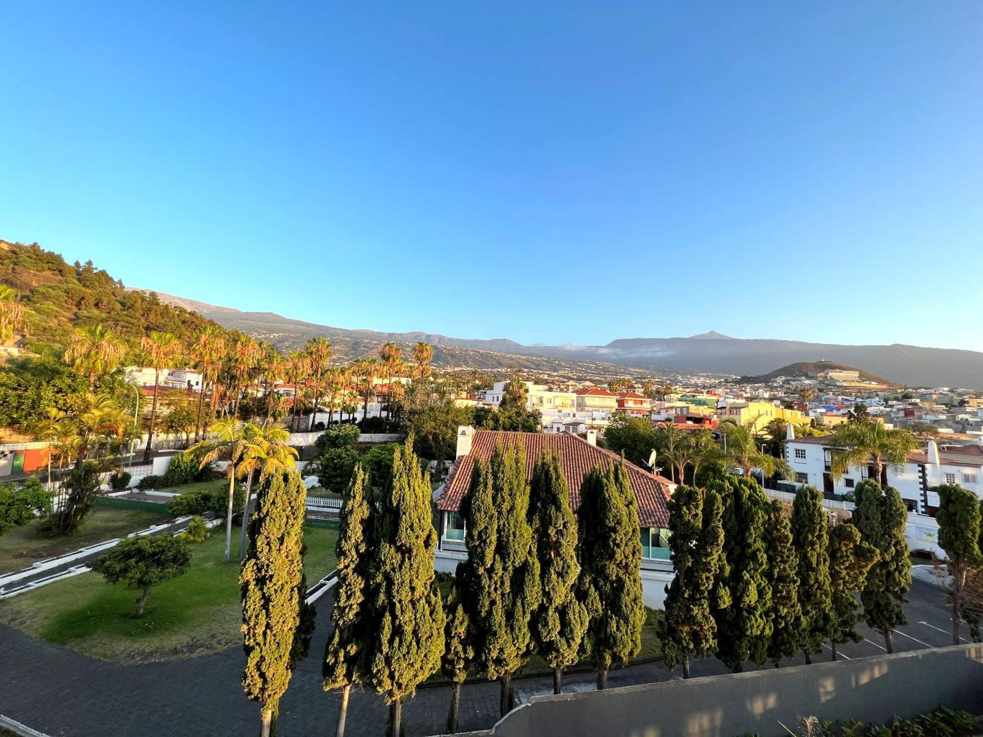 פוארטו דה לה קרוז Lujoso Apartamento Completo, Piscina, Terraza Con Vistas Al Teide מראה חיצוני תמונה